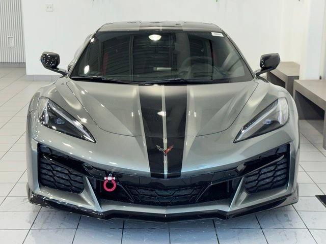 Used 2023 Chevrolet Corvette Z06 w/ Stealth Interior Trim Package RWD image 31