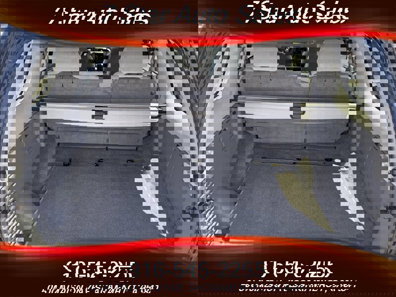 Used 2009 Chevrolet TrailBlazer LT w/ Cargo Convenience Package image 16