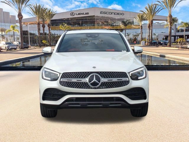Used 2023 Mercedes-Benz GLC 300 4MATIC Coupe image 2