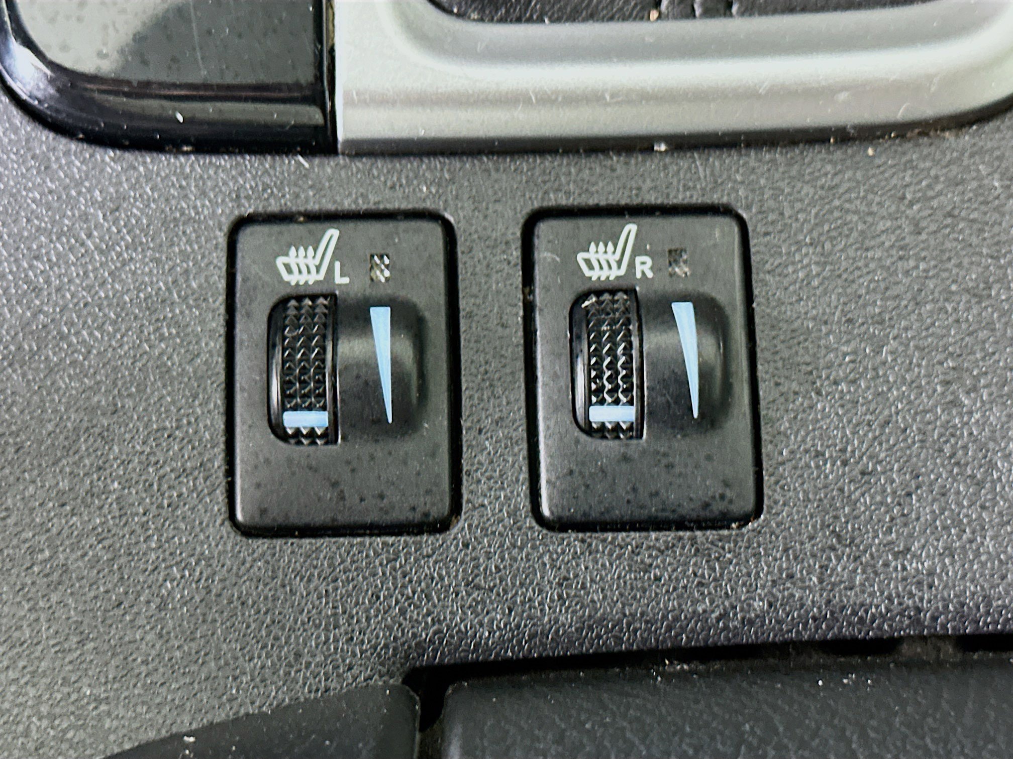 Used 2018 Toyota Highlander XLE FWD image 26