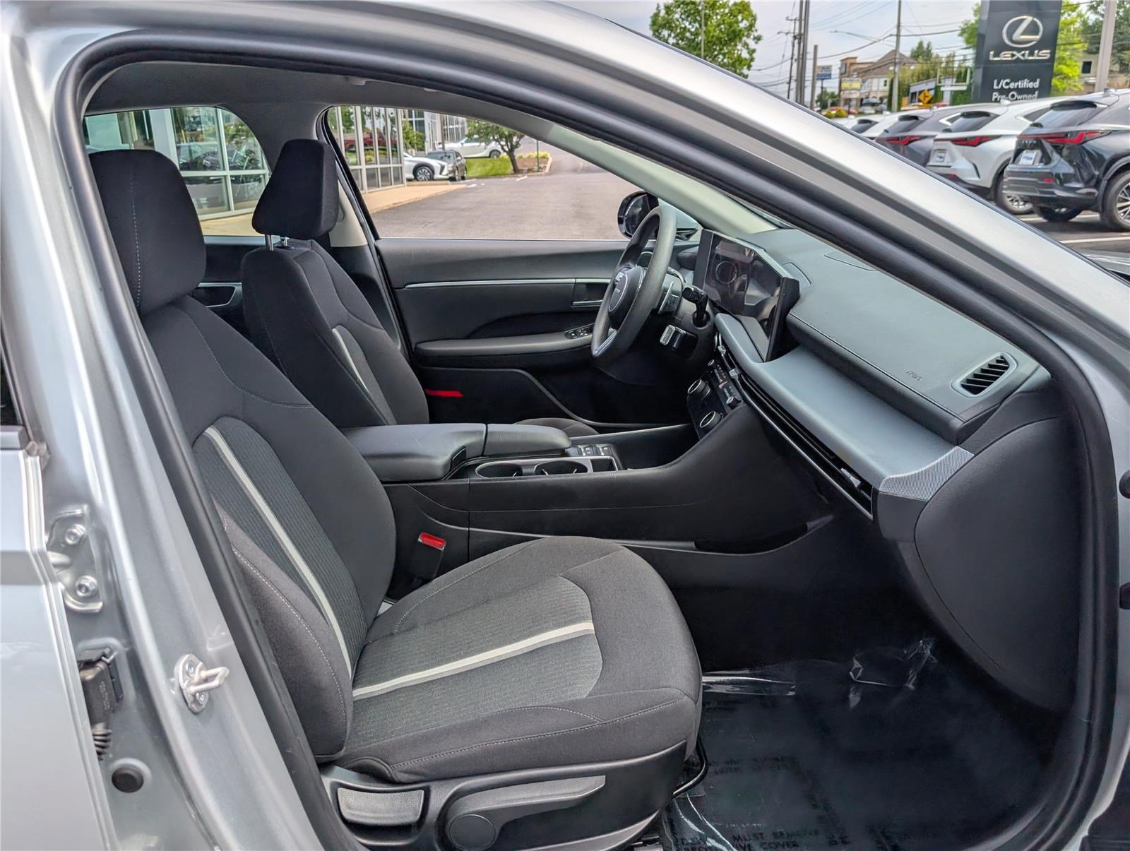 Used 2024 Hyundai Sonata SEL FWD image 10