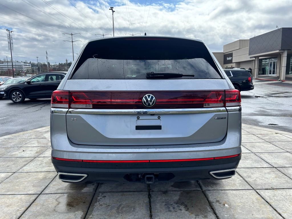 Used 2024 Volkswagen Atlas SE image 9