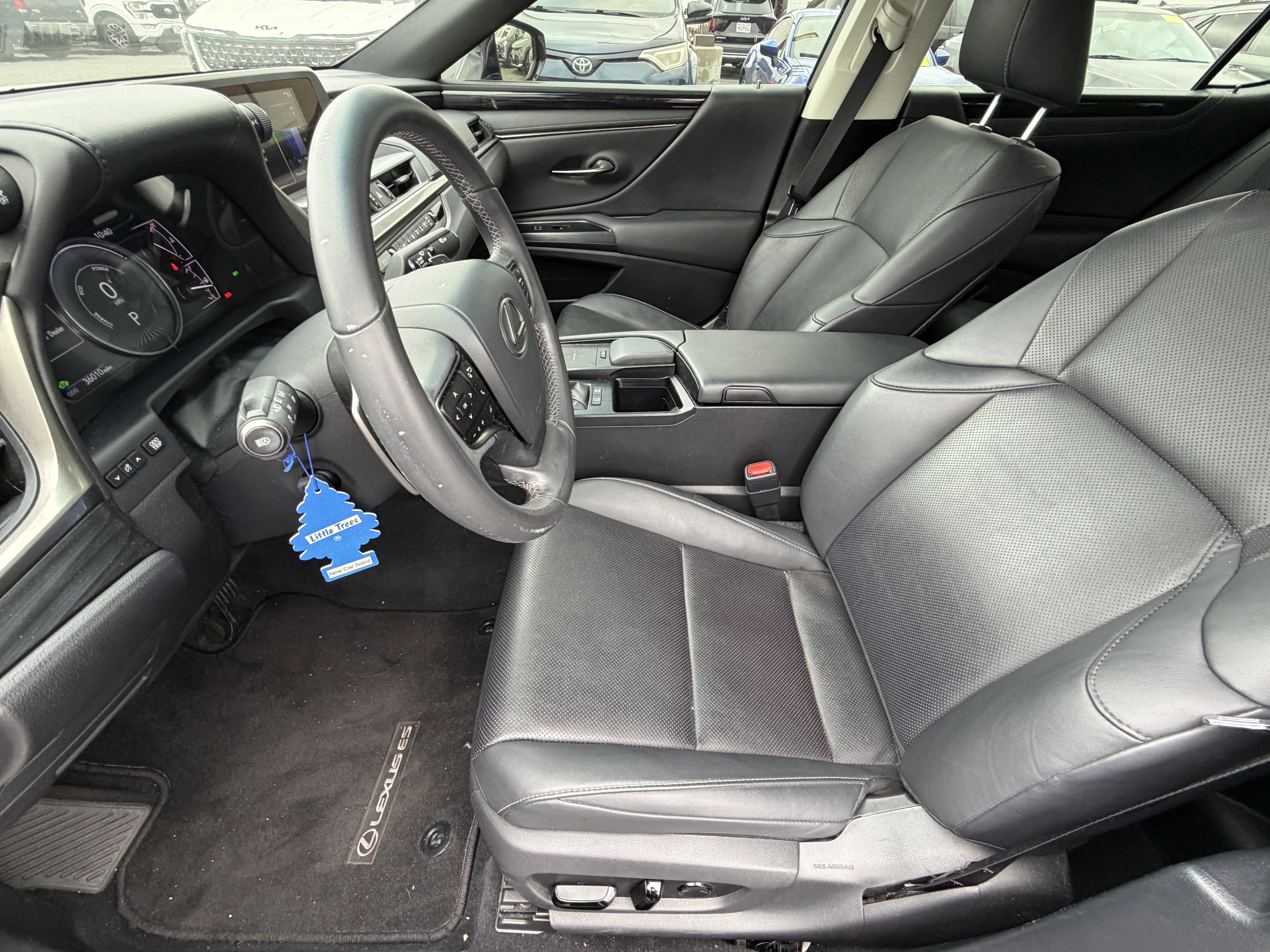 Used 2021 Lexus ES 300h w/ Premium Package FWD image 11