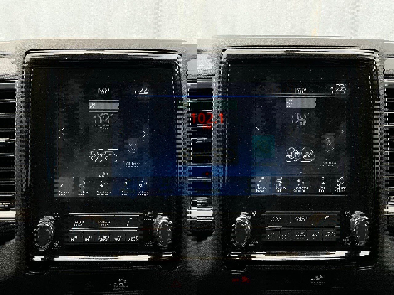 Used 2022 Nissan Frontier SV image 30