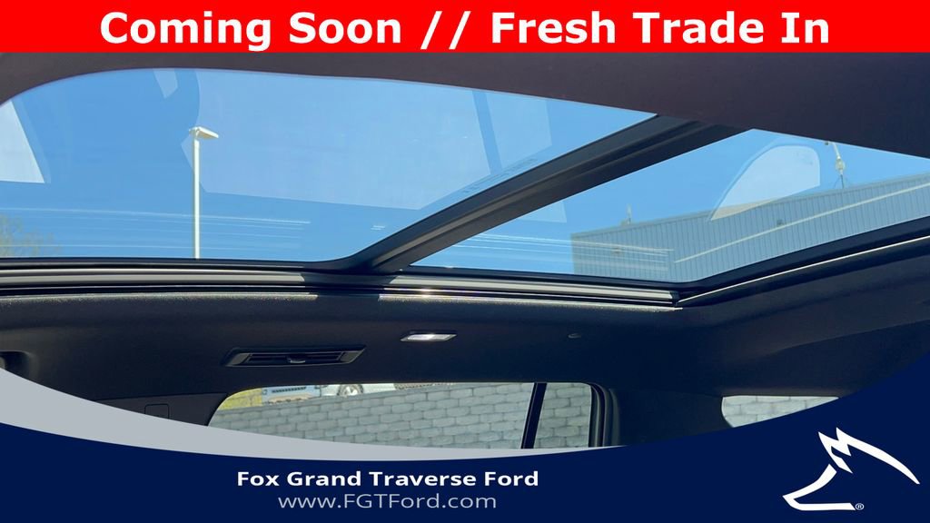 Used 2024 Chevrolet Traverse RS w/ LPO, Floor Liner Package AWD/4WD image 7