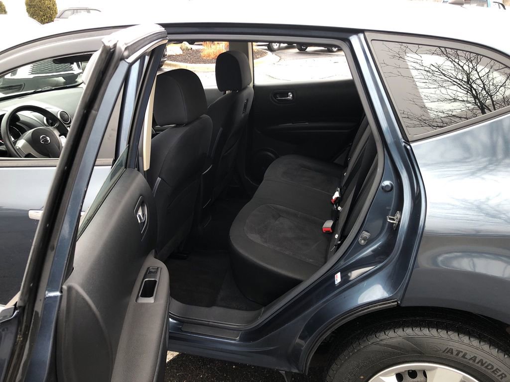 Used 2014 Nissan Rogue S image 21
