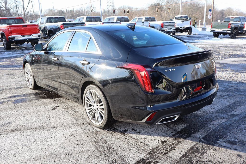Used 2025 Cadillac CT4 Premium Luxury image 3