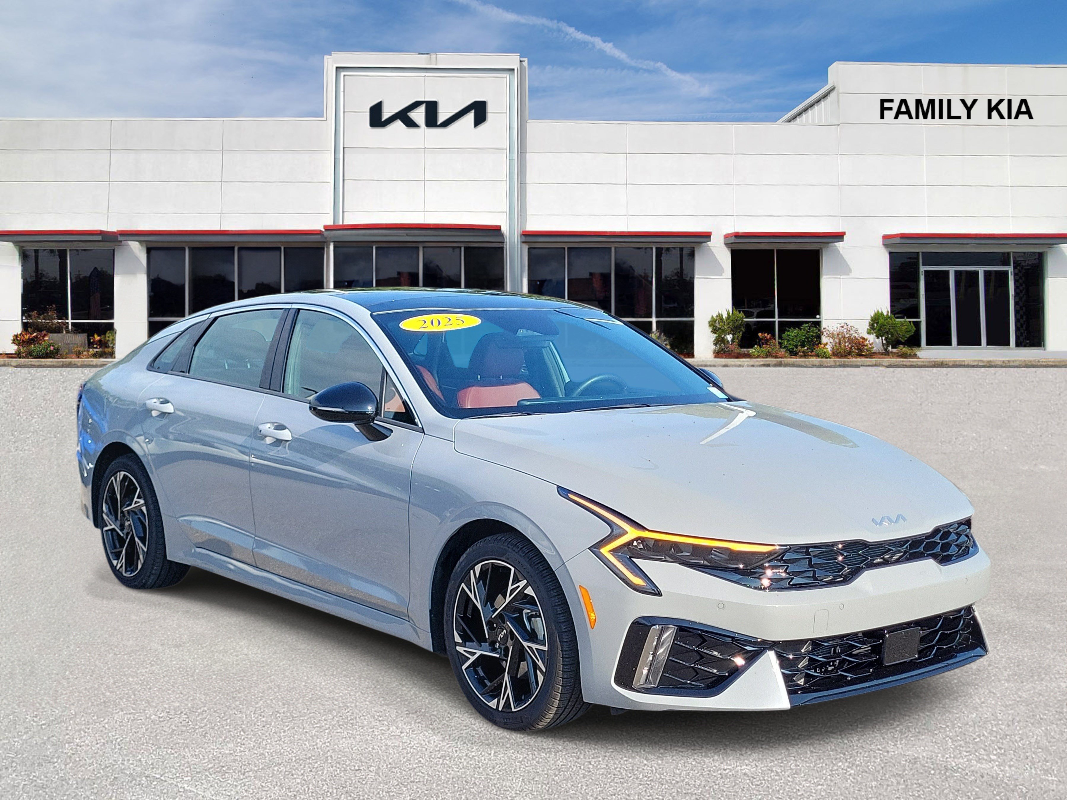 Certified 2025 Kia K5 GT-Line w/ GT-Line Premium Package FWD 360° Tour