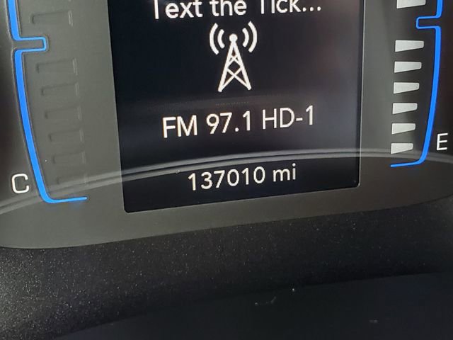 Used 2019 Chrysler Pacifica Touring Plus w/ S Appearance Package FWD image 17