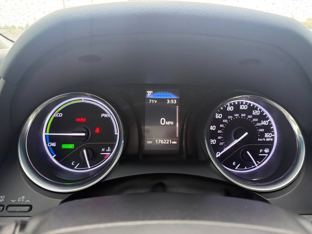 Used 2019 Toyota Camry SE FWD image 28
