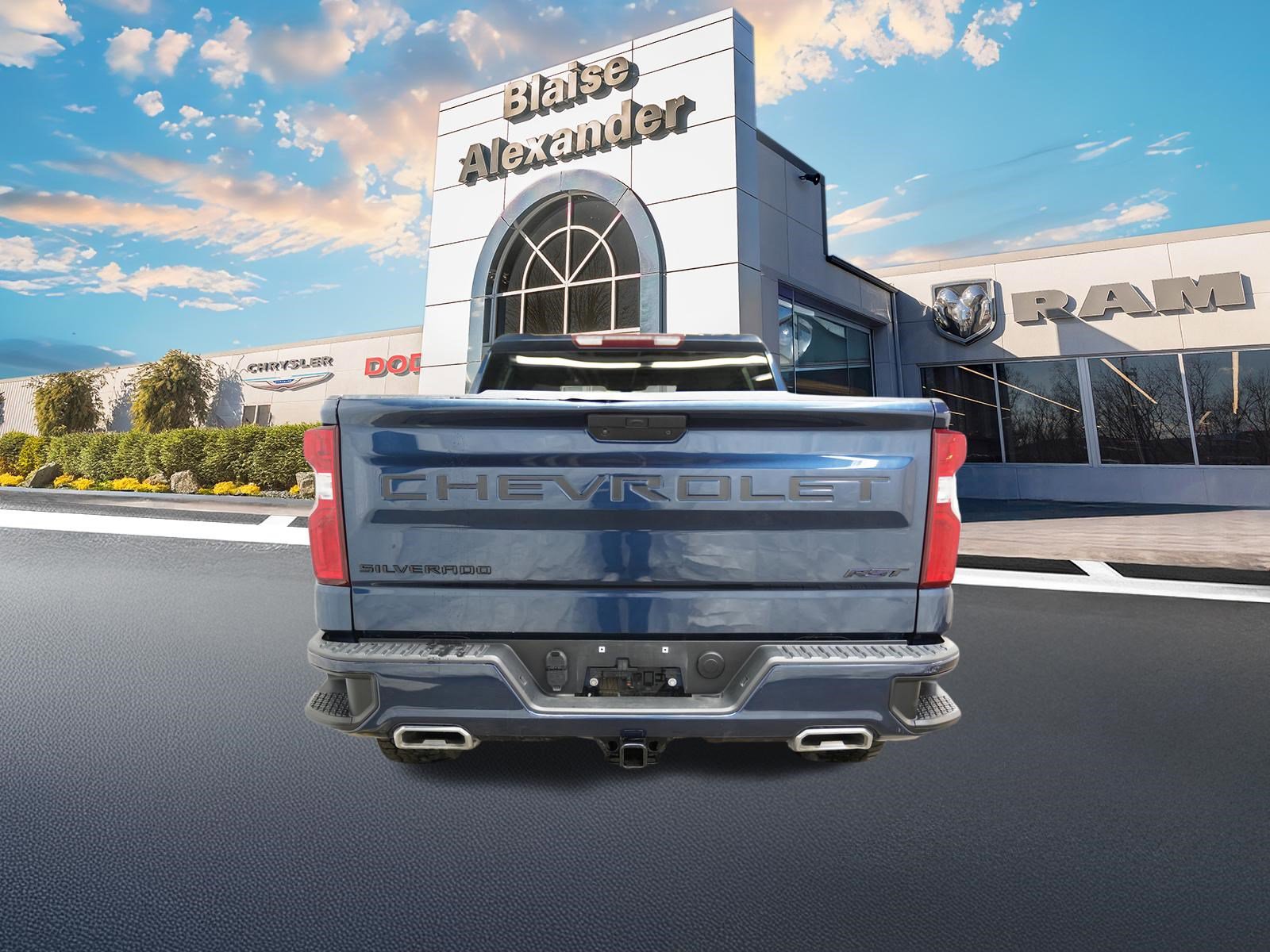 Used 2021 Chevrolet Silverado 1500 RST AWD/4WD image 6