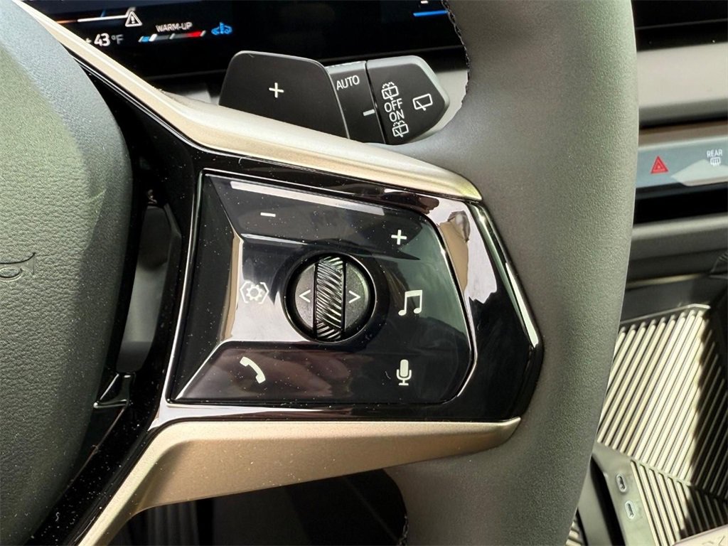 New 2025 BMW X3 xDrive30i w/ Premium Package image 14