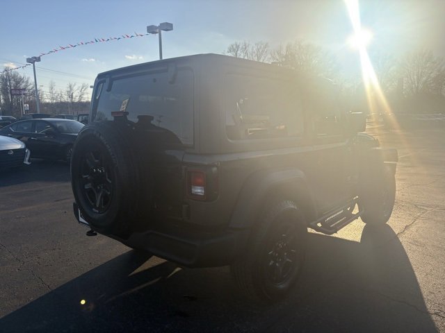 Used 2019 Jeep Wrangler Sport image 7