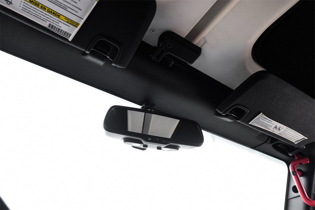 Used 2017 Jeep Wrangler Unlimited Rubicon image 27