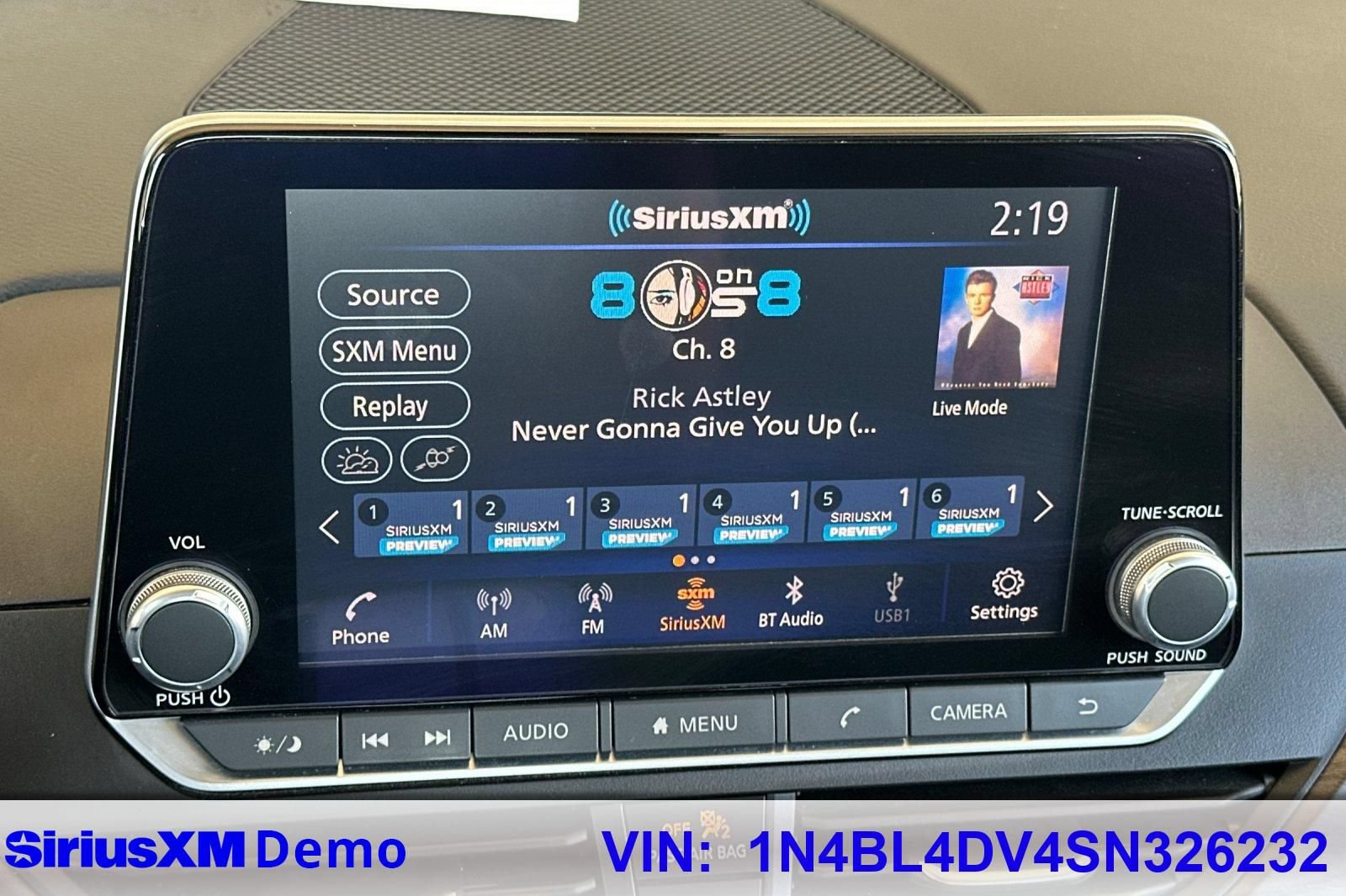 Used 2025 Nissan Altima 2.5 SV FWD image 32