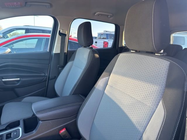 Used 2019 Ford Escape SE image 10