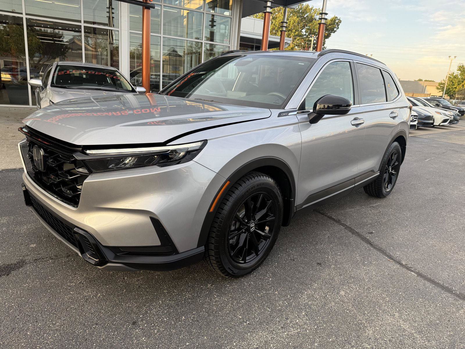 Used 2023 Honda CR-V Sport image 2
