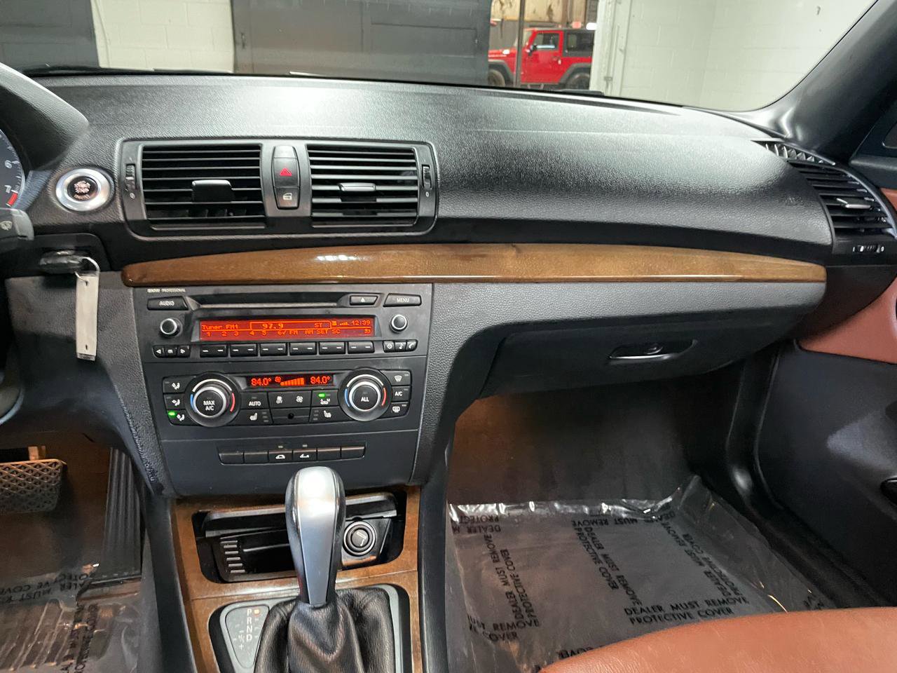 Used 2013 BMW 128i Convertible RWD image 21