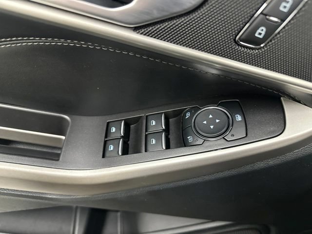 Used 2023 Ford Explorer XLT w/ Equipment Group 202A AWD/4WD image 9