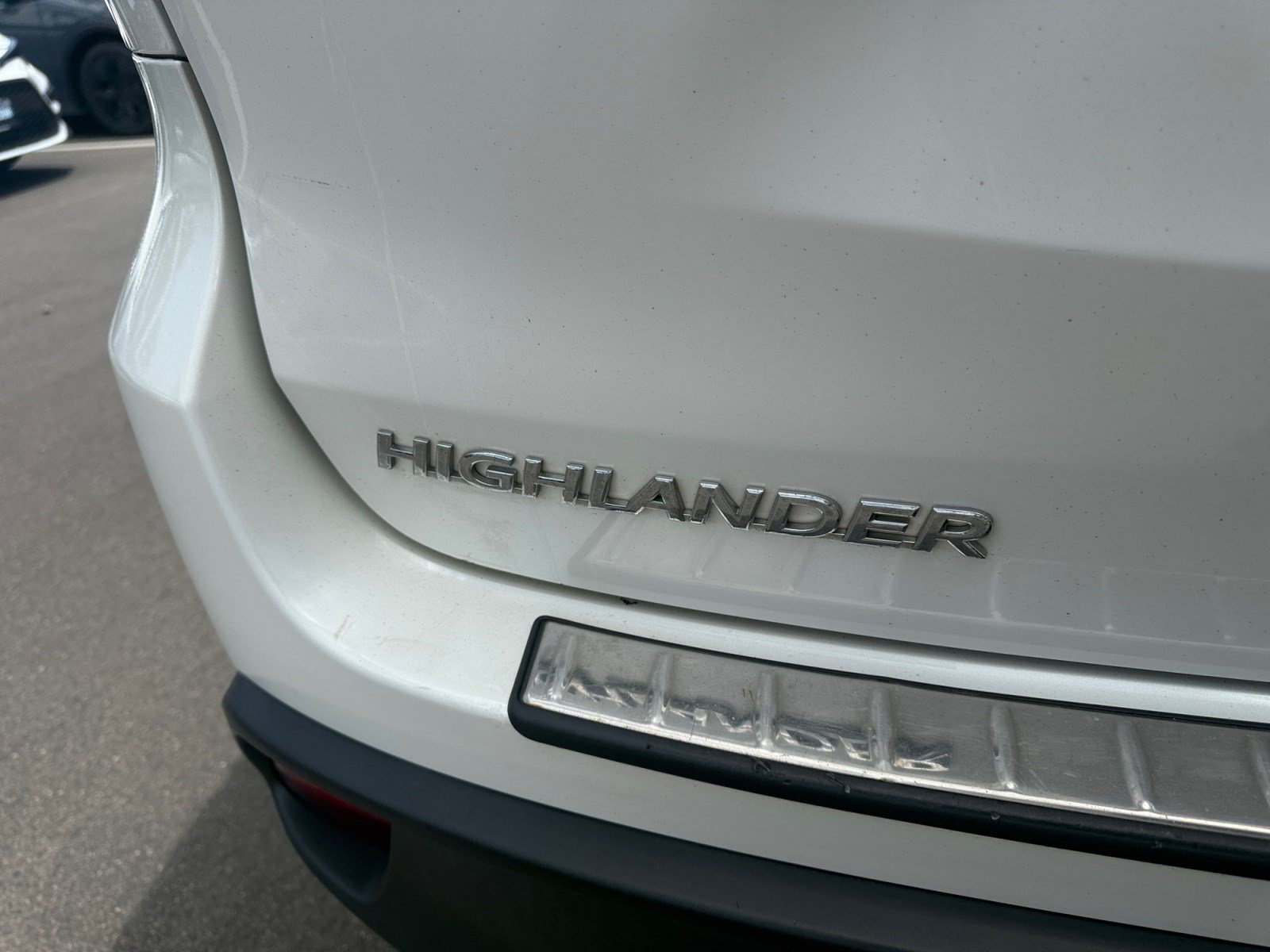 Used 2016 Toyota Highlander XLE AWD/4WD image 23