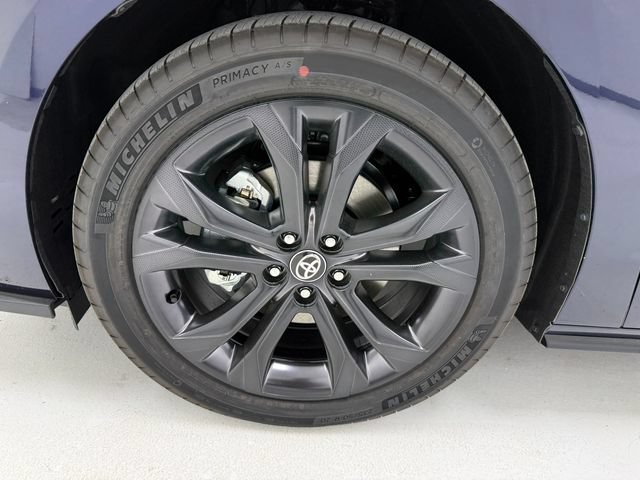 New 2026 Toyota Sienna XSE FWD image 7