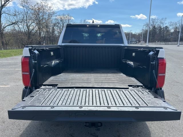Used 2025 Toyota Tacoma SR w/ SR Upgrade Package image 17