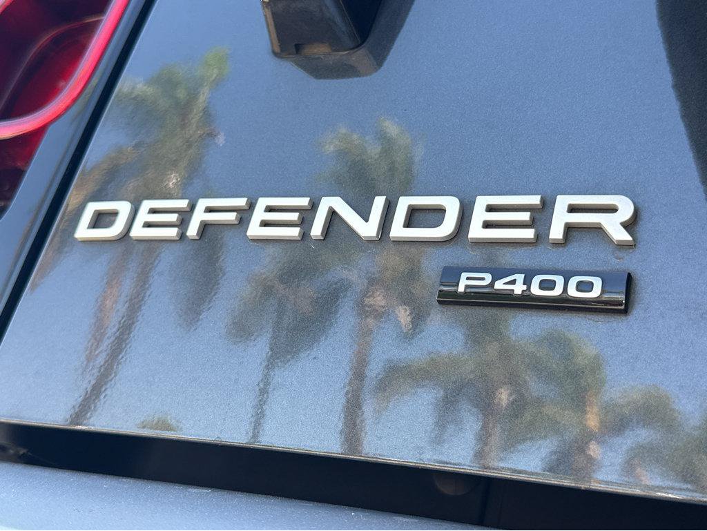 Used 2023 Land Rover Defender 110 SE AWD/4WD image 41
