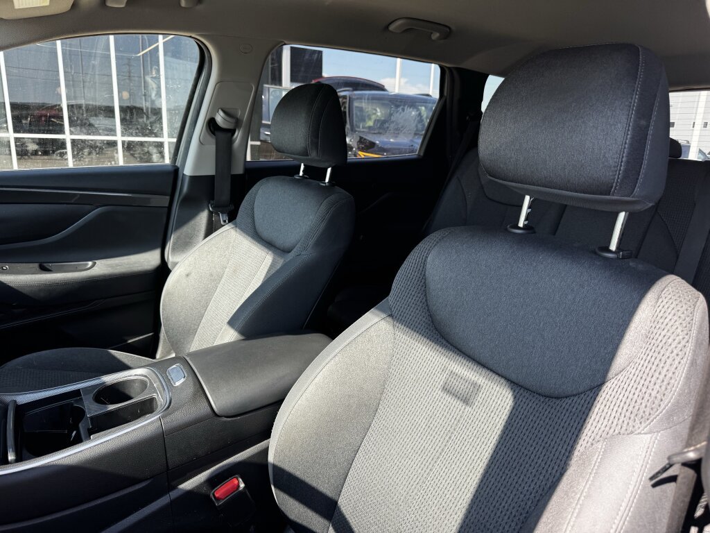 Used 2022 Hyundai Santa Fe SEL w/ Cargo Package FWD image 20