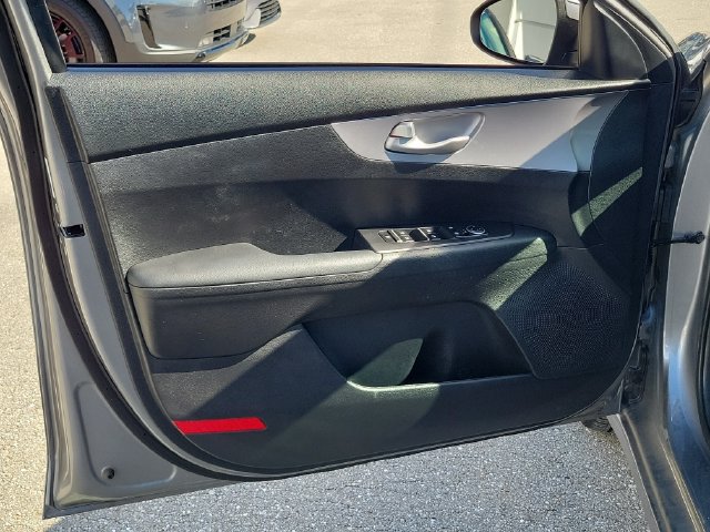 Certified 2024 Kia Forte LXS FWD image 16
