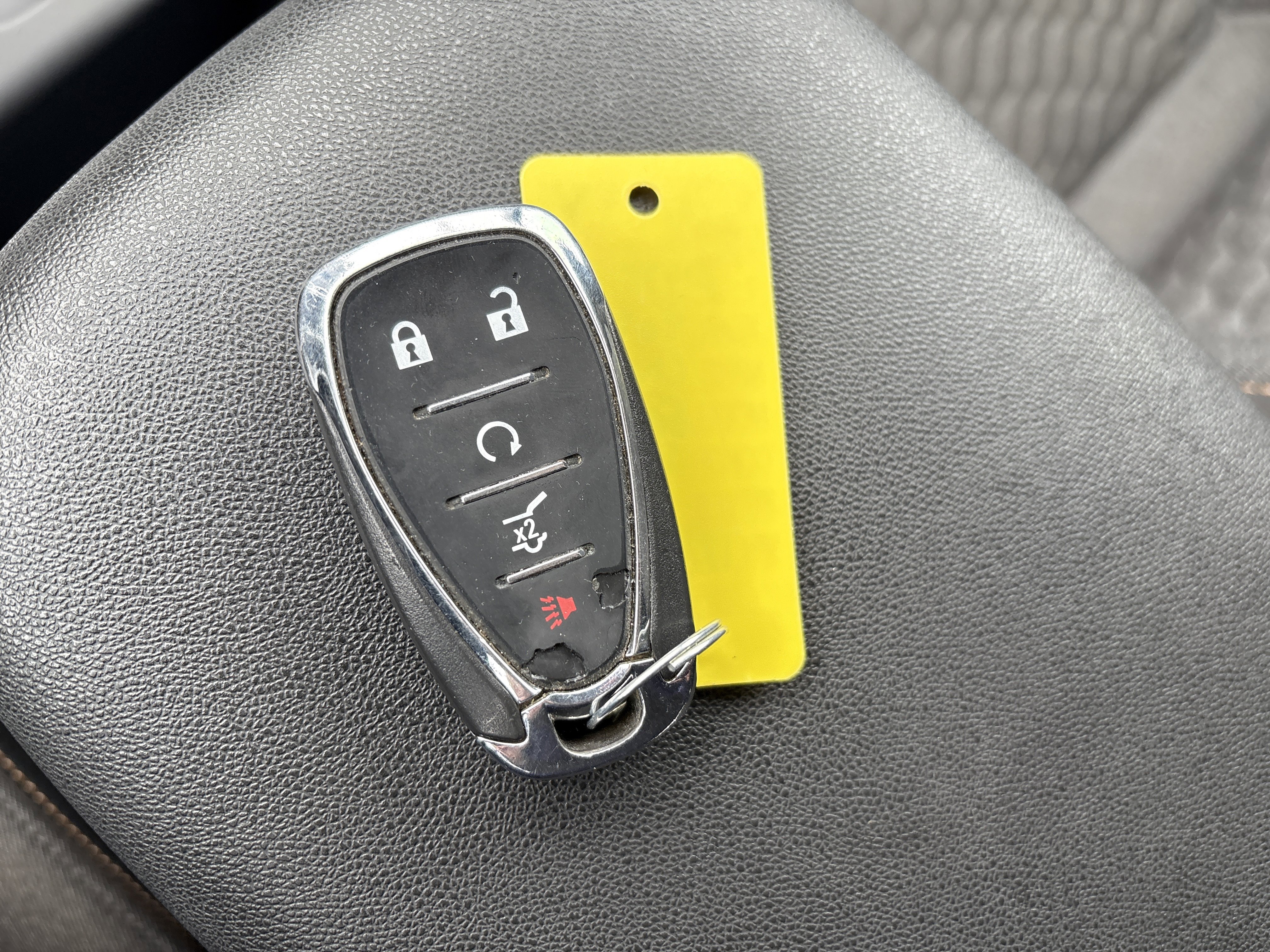 Used 2021 Chevrolet Equinox LT image 28