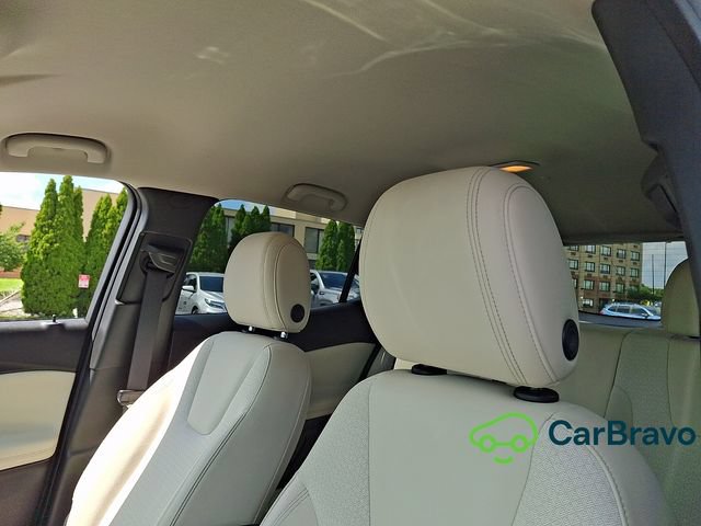 Certified 2020 Buick Encore GX Preferred FWD image 13