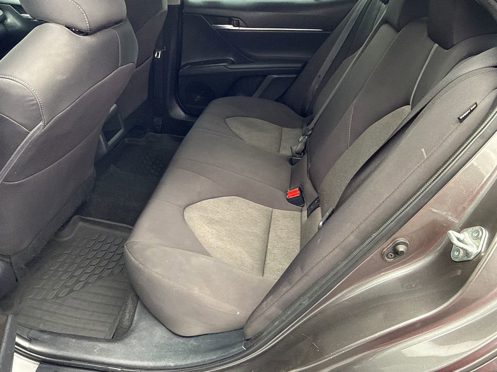 Used 2023 Toyota Camry LE image 21