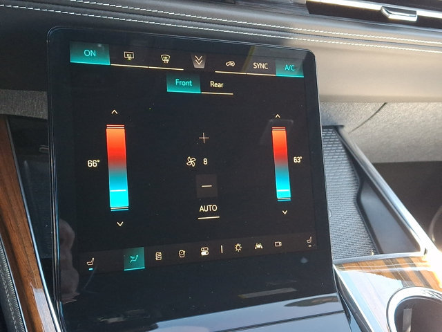Certified 2026 Cadillac Escalade Platinum Sport AWD/4WD image 21