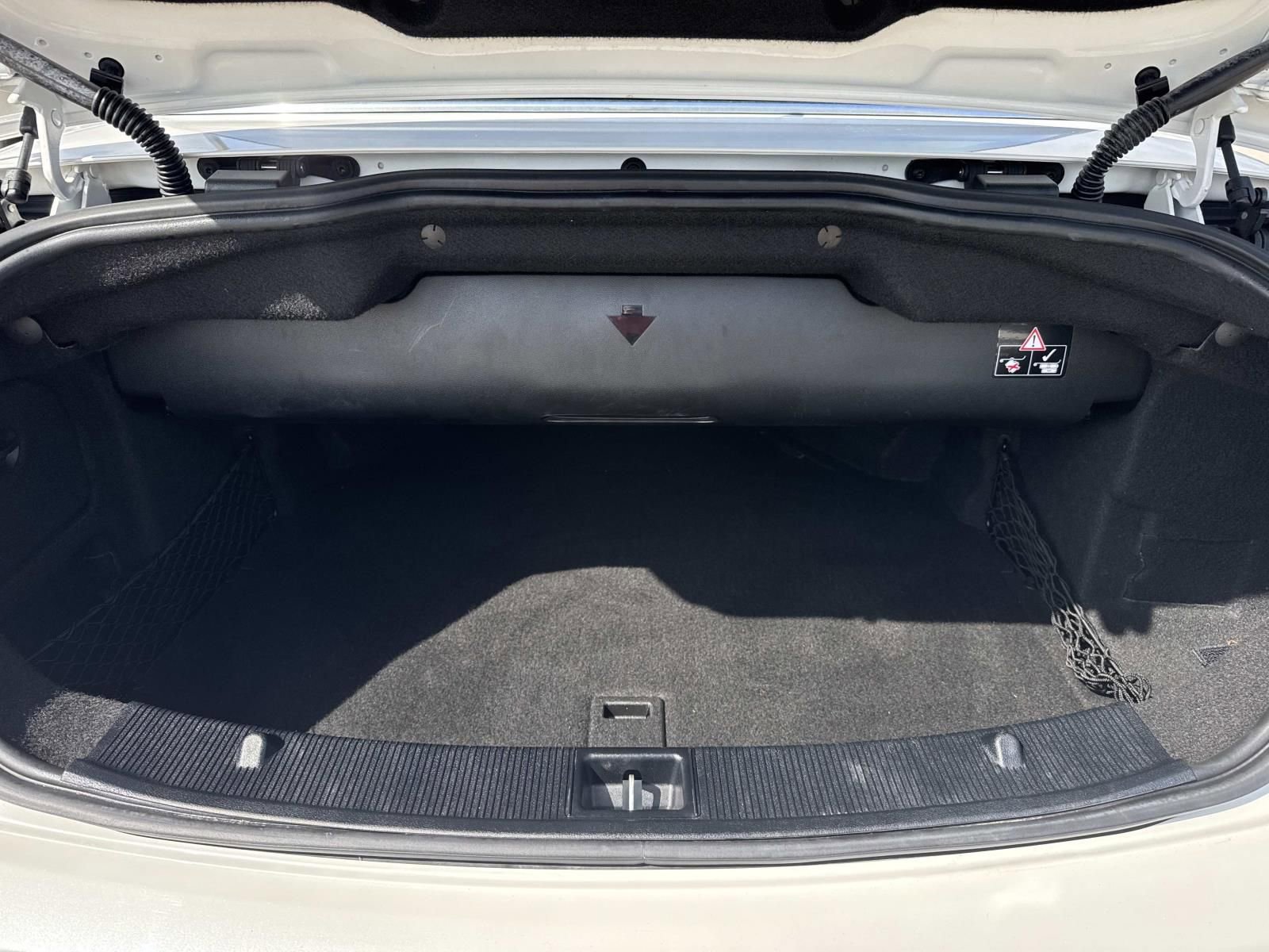 Used 2017 Mercedes-Benz E 400 Cabriolet image 8