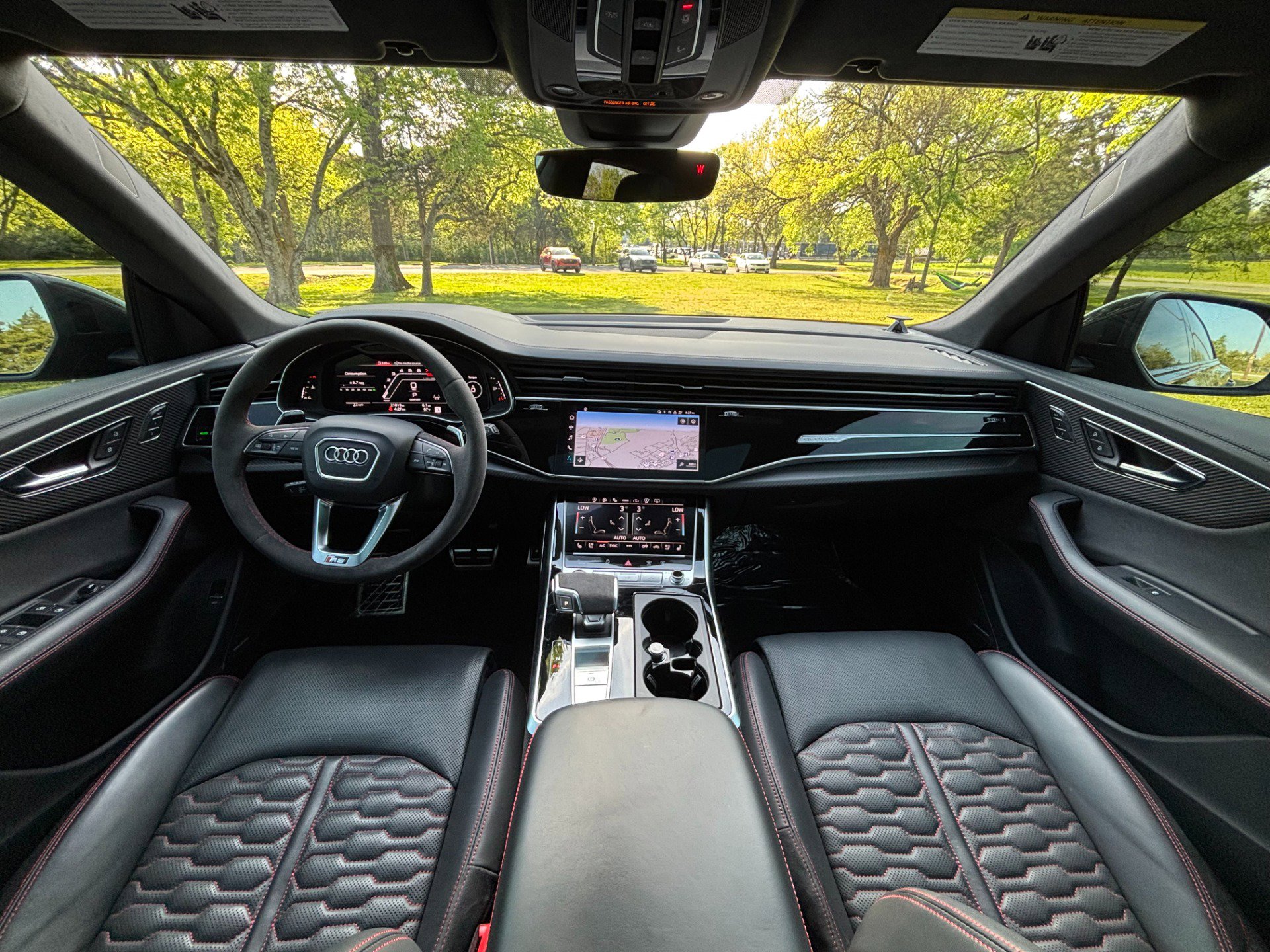 Used 2023 Audi RS Q8 w/ Black Optic Package image 34