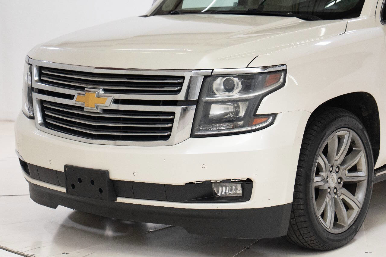 Used 2015 Chevrolet Suburban LTZ image 9