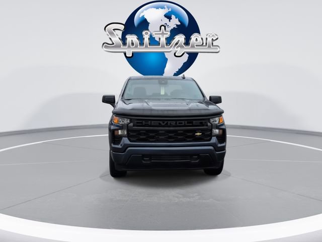 Used 2022 Chevrolet Silverado 1500 Custom image 3