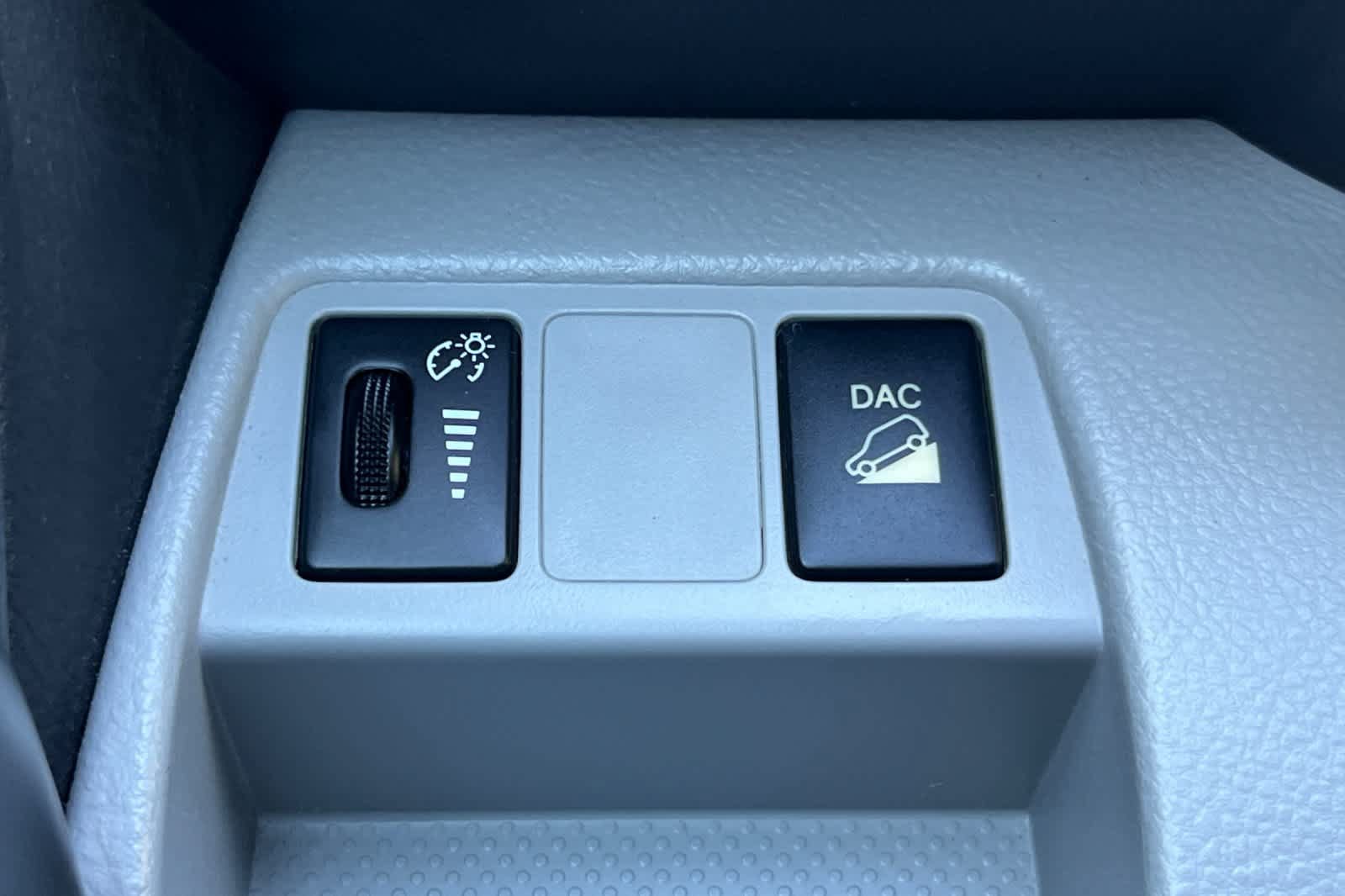 Used 2012 Toyota RAV4 Limited w/ Navigation Value Pkg AWD/4WD image 29