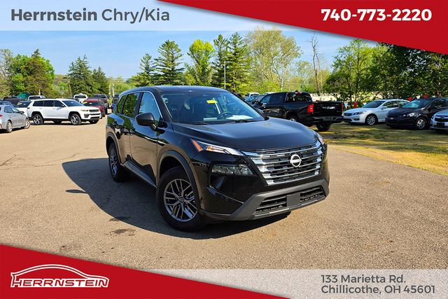 Used 2024 Nissan Rogue S AWD/4WD image 1