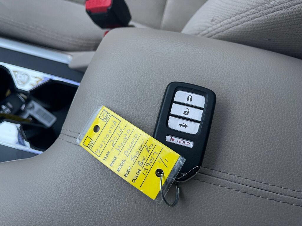 Used 2015 Honda Accord EX image 4