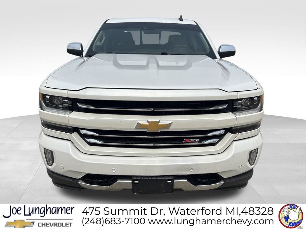 Used 2018 Chevrolet Silverado 1500 LTZ Z71 w/ LTZ Plus Package AWD/4WD image 9