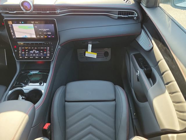 New 2026 Maserati Grecale Modena image 17