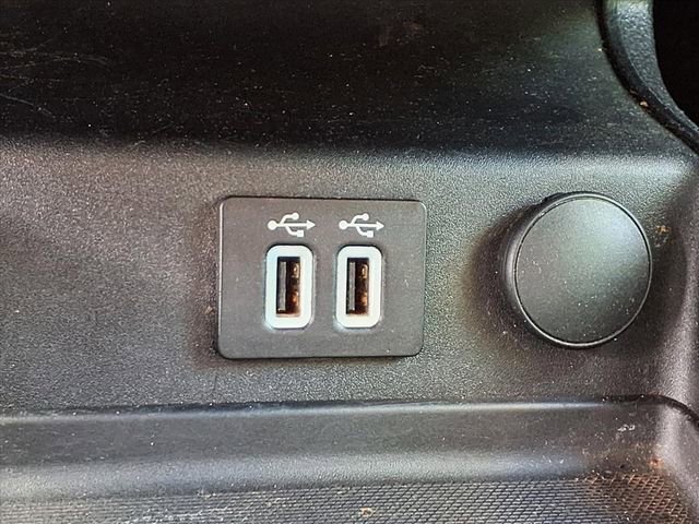 Used 2019 Ford Fusion SE image 8