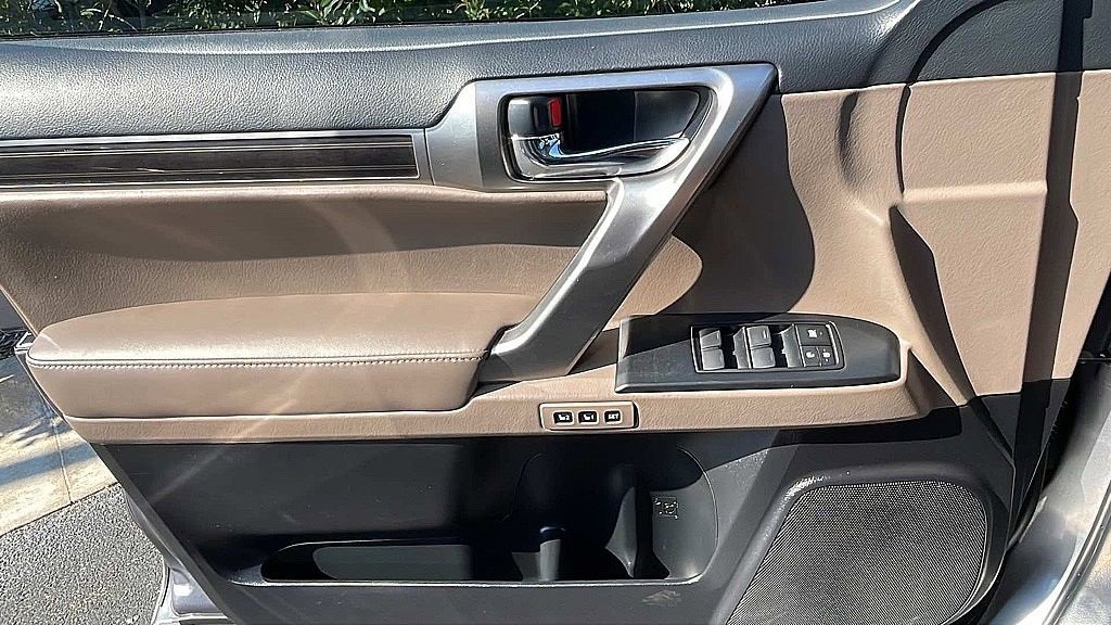 Certified 2023 Lexus GX 460 Premium image 24