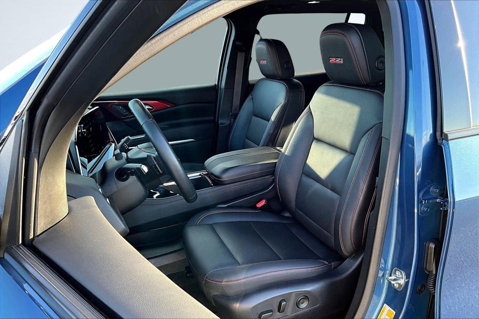 Used 2024 Chevrolet Traverse Z71 w/ Enhanced Driving Package image 26