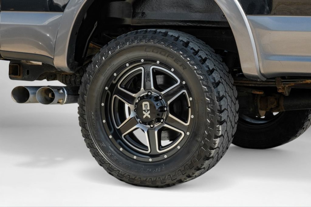 Used 2019 Ford F350 Limited image 61