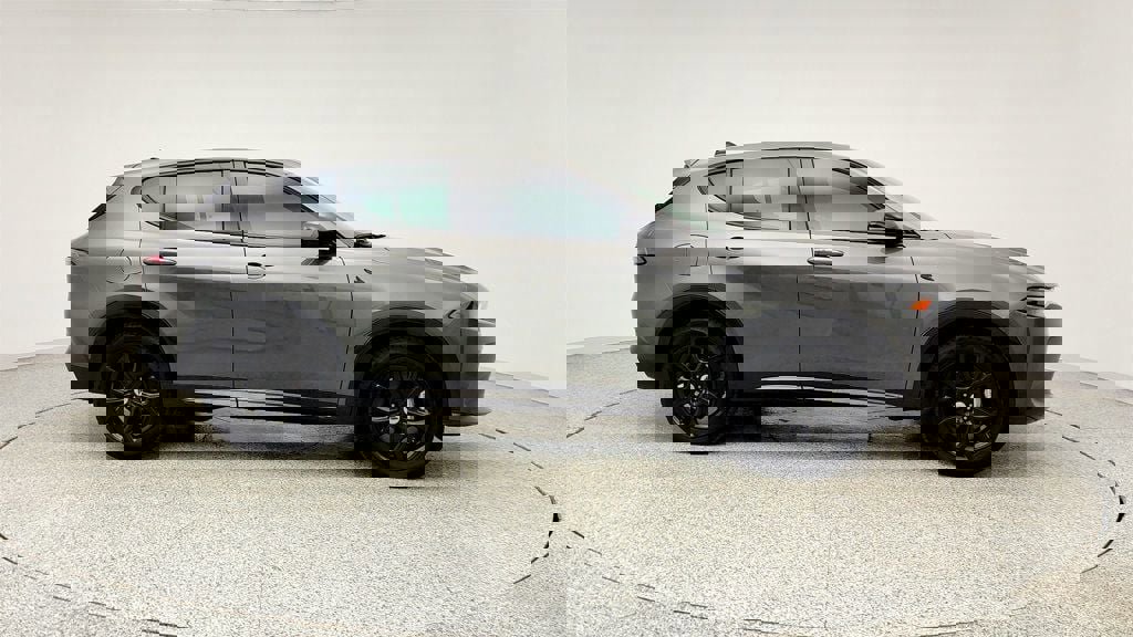 Used 2024 Dodge Hornet R/T Plus w/ R/T Blacktop Package AWD/4WD image 4