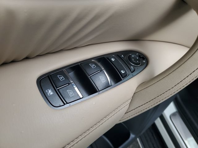 Certified 2024 Nissan Armada SL w/ Cargo Package RWD image 29