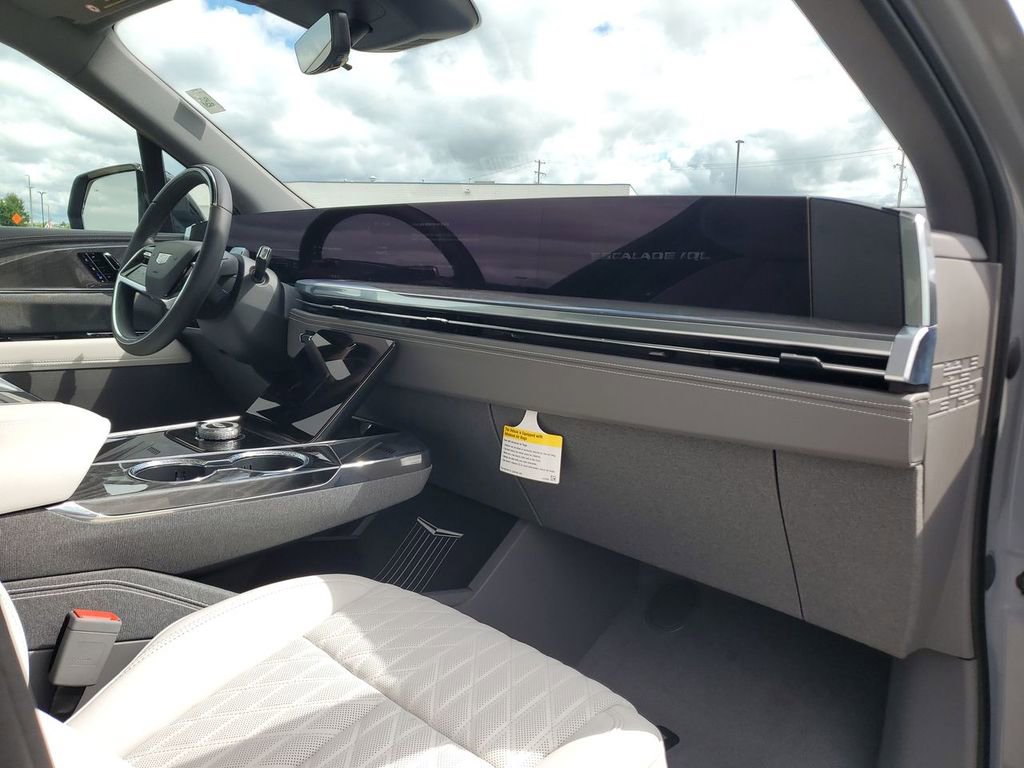 New 2026 Cadillac Escalade IQL Sport 1 image 28