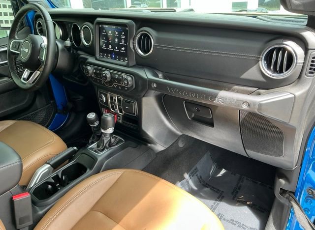 Used 2022 Jeep Wrangler Unlimited Rubicon 4xe w/ Cold Weather Group image 19